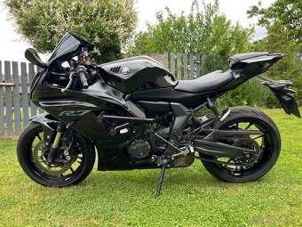 Yamaha r7 - 11