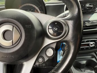 Smart Fortwo 2017 na splátky bez registru - 11