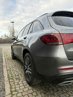 Mercedes-Benz GLC 220d 4M AMG LINE ZÁRUKA 2027 - 11