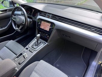 VW PASSAT B8,Face,2.0Tdi-110kw,DSG7,BUSINESS,ACC,Lane,TAŽNÉ - 11