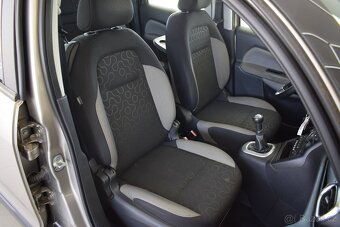 Citroën C3 Picasso 1,6 i 88 kW, pano,klima,TZ,bluetooth, - 11