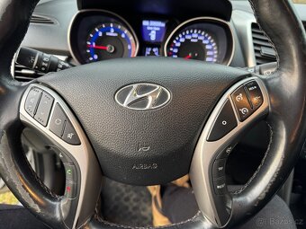 Hyundai i30 1.6 crdi 2014 - 11