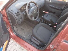 Škoda fabia 1.2 HTP Ambiente - 11