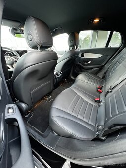 GLC, 400 D,4MATIC,243KW,Kůže,Head-up display,Kamera - 11