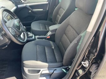 Škoda Octavia 2 kombi 2.0 TDI 103 kW Family - 11
