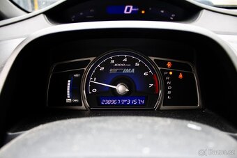 Honda Civic 1.3 Hybrid - 11