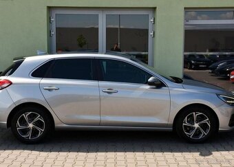 Hyundai i30 1.0T-GDI 88kW ČR 1M - 11