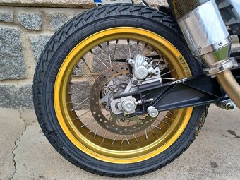 KTM LC4 690 SM - DOKLADY + NÁHRADNÍ DÍLY - 11