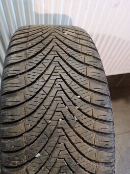 Ford Focus, Mondeo alu + celoroční 205/50/16. - 11