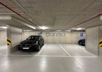 Pronájem zcela nového bytu 2+kk/2xB, 65m2, ul. Nádražní, Pra - 11