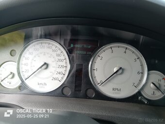Chrysler 300 C TOURING 3.0 CRD - 11