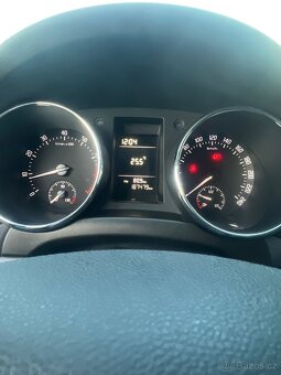 Škoda Yeti, 1,2 TSi 77kW KLIMAESP - 11