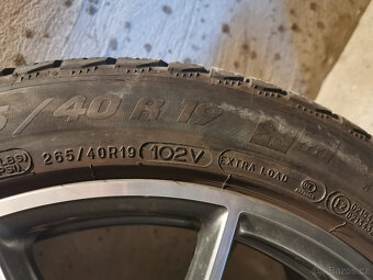 Mercedes Benz E (W213) - orig. 19" AMG alu s pneu - 11