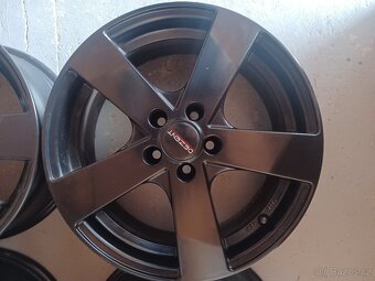 5x100 R16 6,5j et 38 Dezent cerne - 11