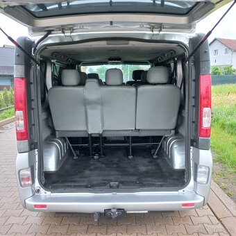 OPEL VIVARO 2.0CDTI 84KW BUS 8/9 MÍST R.V.2007 - 11