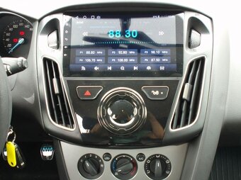 Ford Focus 1,6 16V vyhřív.sed,park.kamera,AndroidAuto,92kw - 11