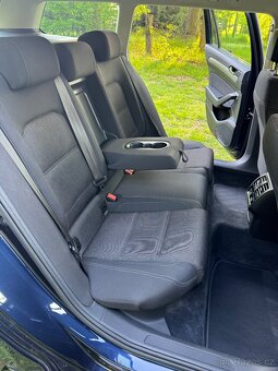 VW Passat B8 2.0 TDi 110 kW 07/2016 2x klíč 2x kola serviska - 11
