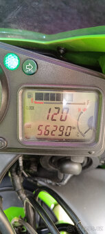 Kawasaki Ninja ZX-12R - 11
