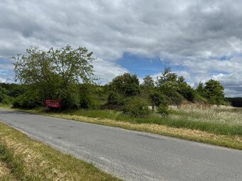 PARKOVIŠTĚ ODTAHOVKY / VOZOVÉHO PARKU na D5 - EXIT Nýřany - 11