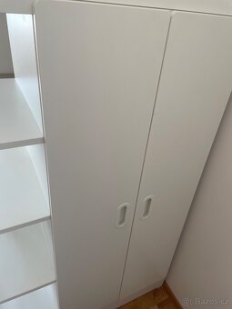 Patrová postel se skříní a poličkami - 11