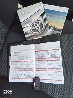 TOYOTA YARIS 1,3 - 11