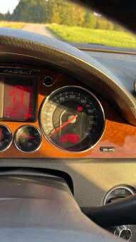 Volskwagen Passat B6 2.0 TDI 103kw 2005 - 11