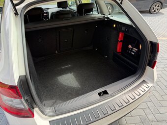 Škoda Octavia 1.6 tdi / STYLE / po rozvodech - 11
