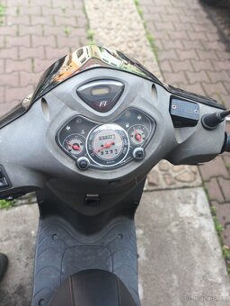 Skútr Honda PES 125 10Kw - 11