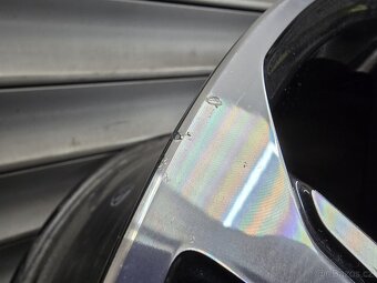 Alu kola Audi r21 5x130 - 11