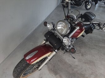 Honda VT1100 Shadow - 11