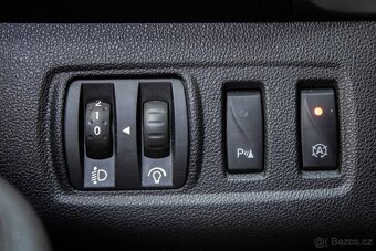 Renault Clio Energy TCe 75 E6c Limited - 11