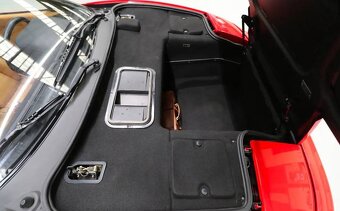 Ferrari F355 Berlinetta - 11