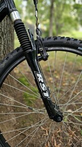 Prodám horské kolo Ravo Extreme - 11