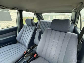 Mercedes 190e 1.8i 80kw - 11