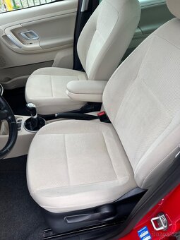 ŠKODA ROOMSTER 1.4-16V-63KW - 11