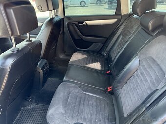 Volkswagen Passat 1.6 - 11