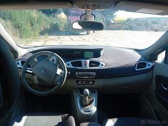 Renault Grand Scenic  1,9 dci - 11