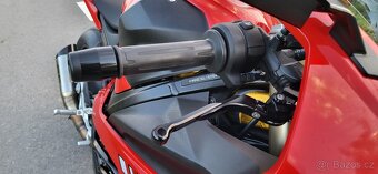 BMW S 1000 RR 2020 - 11
