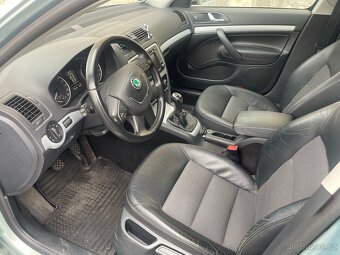 Škoda Octavia Combi 1.6tdi 77kw 4x4 - 11