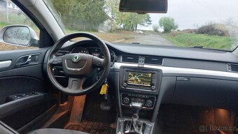 Škoda superb combi 2.0 tdi 125kw Elegance výbava - 11