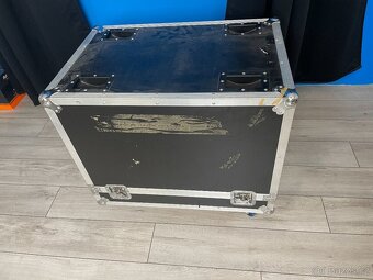 Prodám otočné hlavy 575W + CASE na kolečkách - 11