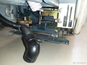 Podlahový mycí stroj Hako B 90 po kompletní repasi - 11