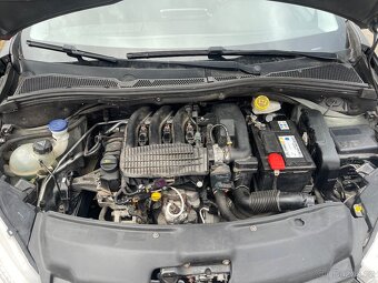 Peugeot 208. RV2016. Najeto 74000km - 11