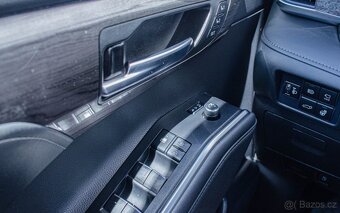 Toyota Highlander Executive 2.5 4x4 7miest DPH - 11