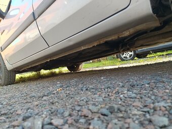 Peugeot 106 1.2 44kw r.v.1997 - 11