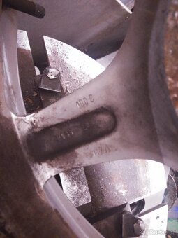 Škoda Audi VW Seat Chrysler zánovní zimní alu sada nexen - 11