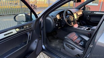 Volkswagen Touareg //3.0TDi//180kW//VZDUCH//VÝBAVA//ČR// - 11