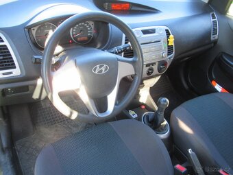 Hyundai i20 1.2 r.v.2010 po 1.maj.nový v ČR.naj.89 700km. - 11