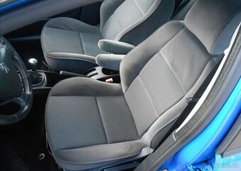 Peugeot 207 1,4 65 kW Digiklima CEBIA benzín - 11