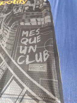 Dres Fc Barcelona Architektúra mesta Gaudí Nový s visačkami - 11